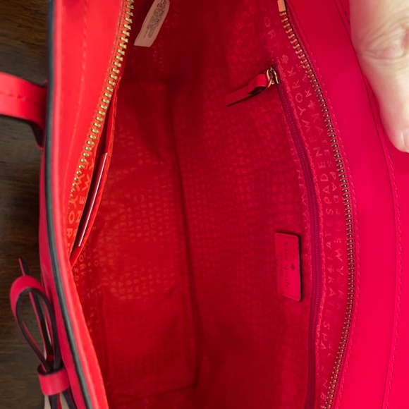 Kate Spade tori sawyer street geranium tote NWT - Picture 8 of 14